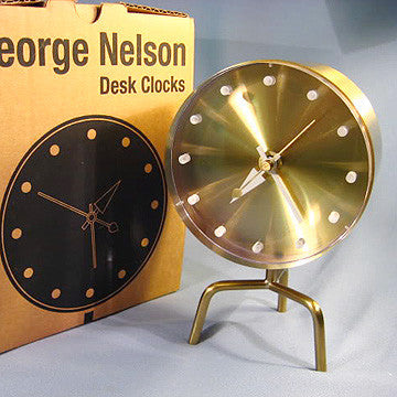 Vitra Tripod Desk Clock 星夜桌鐘