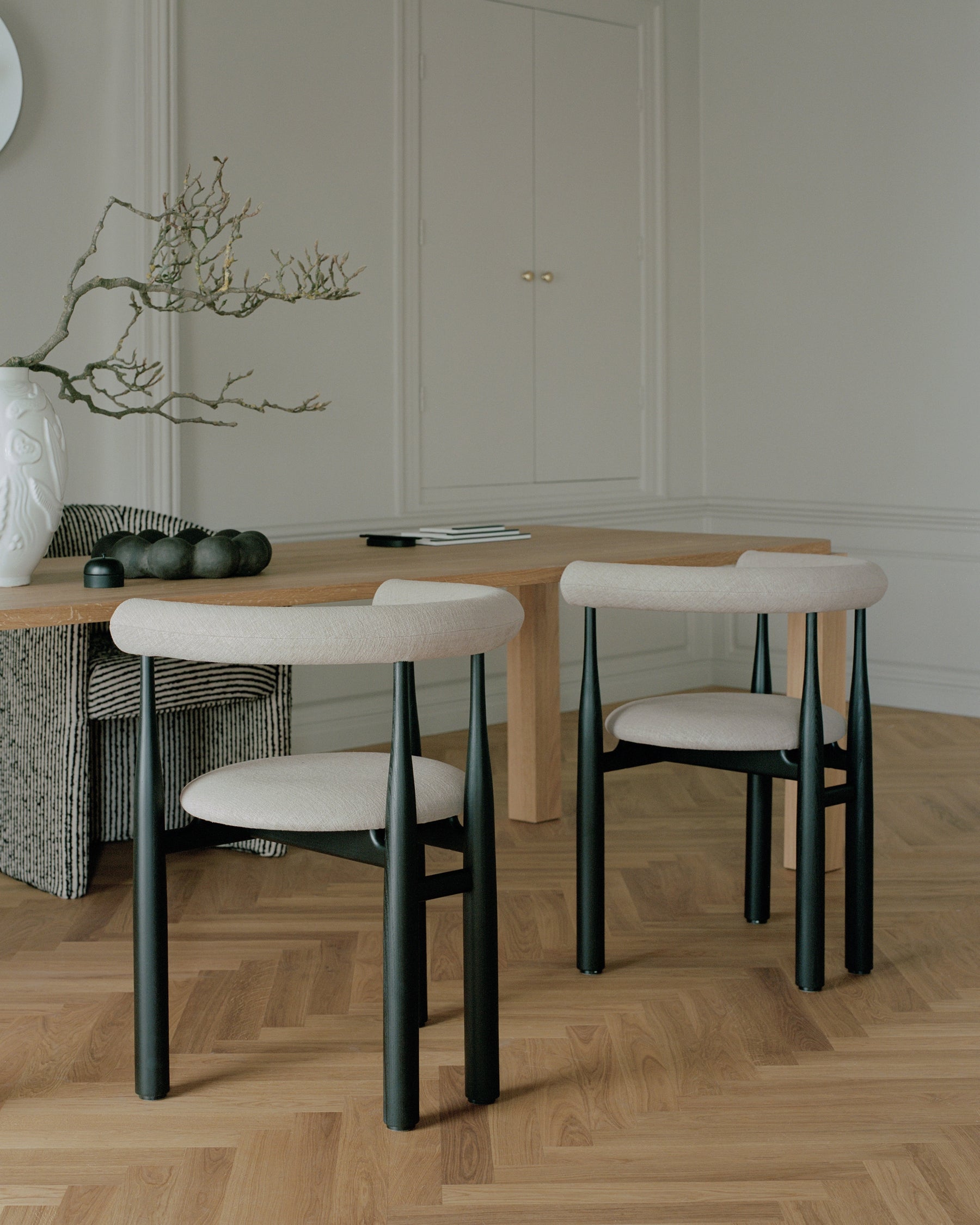 北歐風格家居必備： 7 款北歐設計椅推薦給你