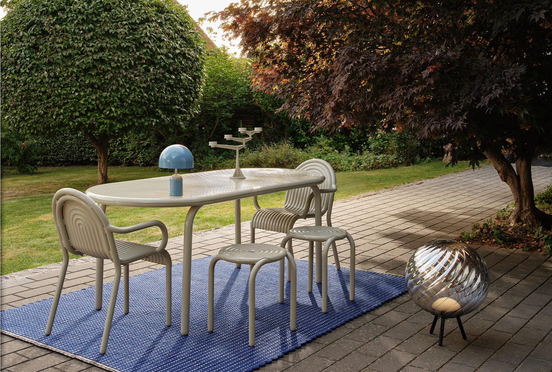 如何挑選設計感戶外家具：室內外皆宜的設計家具選擇指南