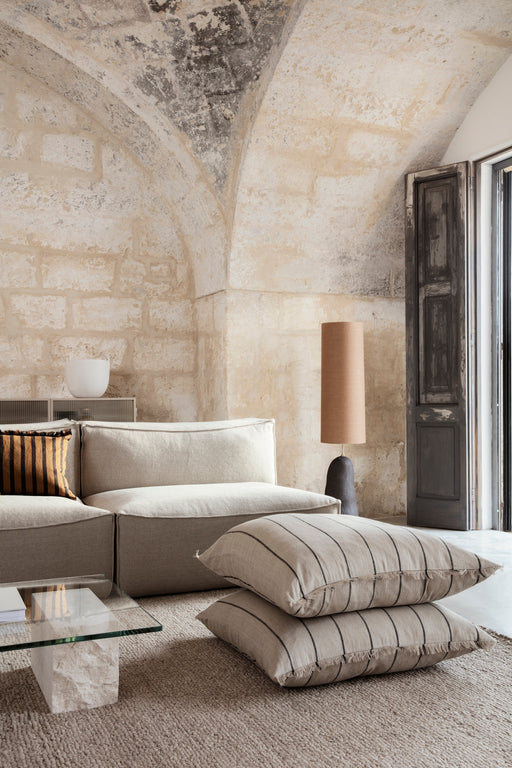 北歐進口家飾 ferm LIVING Calm 抱枕(大)