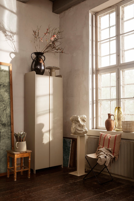 北歐進口家具 ferm LIVING Sill Cupboard Tall 邊櫃 (高)