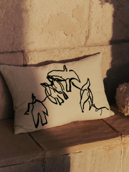 Ferm Living Vuelo 抱枕