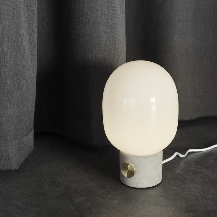 北歐進口桌燈｜Audo 膠囊桌燈 JWDA Table Lamp in Small Concrete Base 北歐丹麥燈飾推薦 Menu