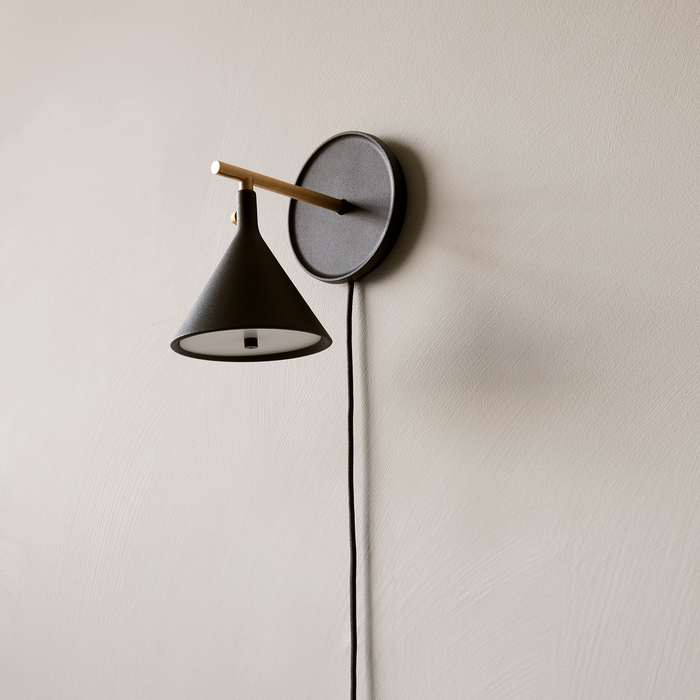 北歐壁燈｜Audo 凱斯壁燈 Cast Sconce Wall Lamp with Diffuser  北歐丹麥燈飾推薦 Menu