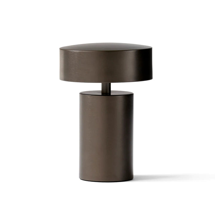 北歐進口桌燈推薦｜Audo 輕巧復古充電式桌燈 Column Table Lamp IP44 北歐丹麥燈飾推薦 Menu