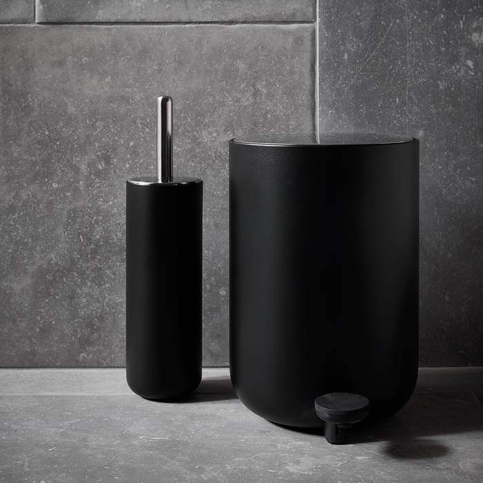 質感垃圾桶｜Audo 衛浴踩踏式垃圾桶 Pedal Bin, Norm 北歐丹麥衛浴用品推薦 Ｍenu