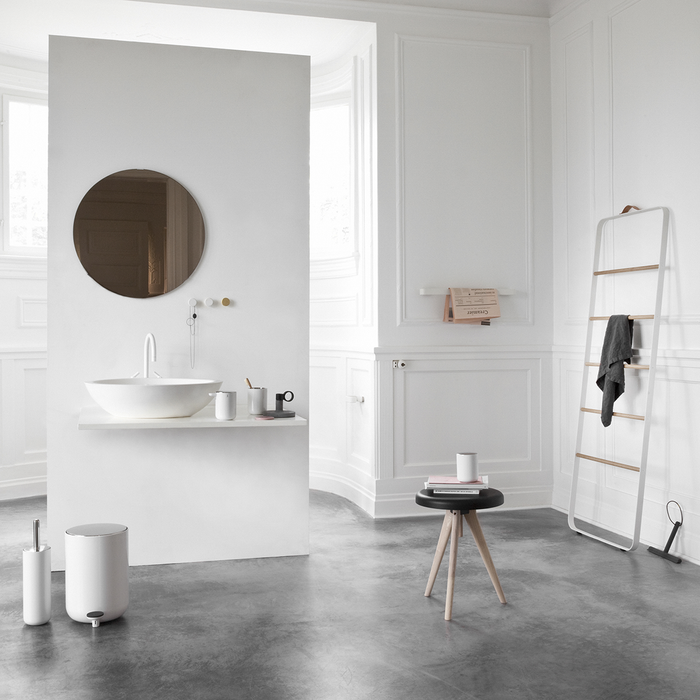 質感垃圾桶｜Audo 衛浴踩踏式垃圾桶 Pedal Bin, Norm 北歐丹麥衛浴用品推薦 Ｍenu