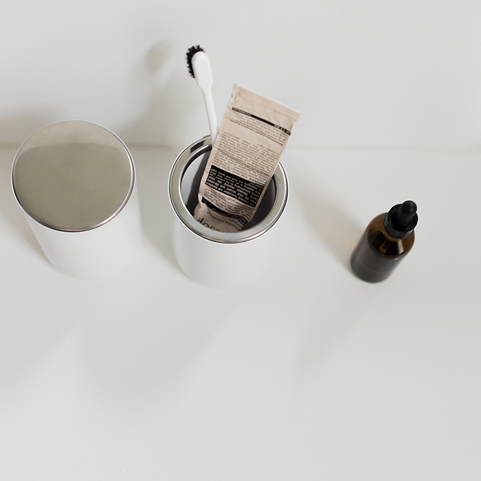 牙刷杯架推薦｜Audo 衛浴牙刷杯 Toothbrush Holder, Norm 北歐丹麥衛浴用品推薦 Menu