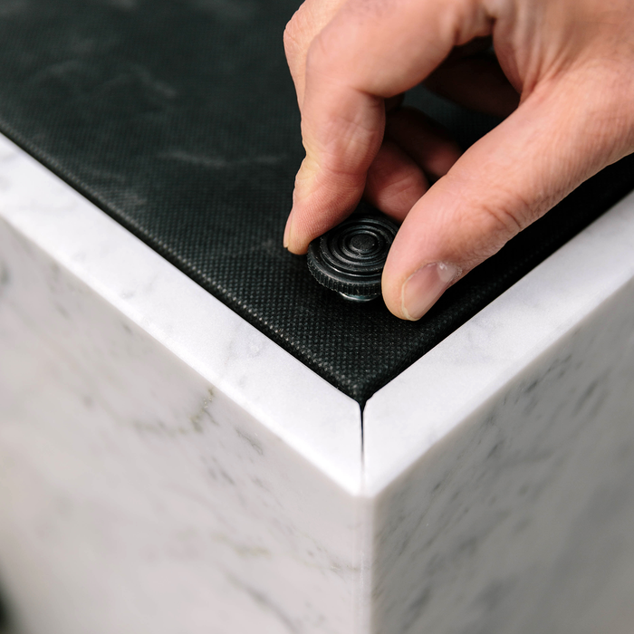 北歐邊桌｜Audo 大理石方塊邊桌 Plinth Cubic Marble Side Table 北歐丹麥咖啡桌傢具推薦 Menu