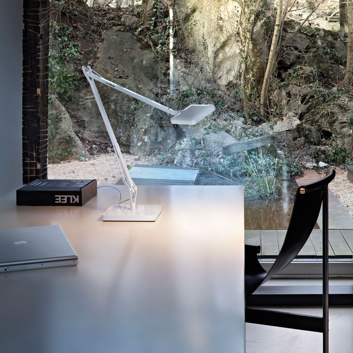 Flos Kelvin 檯燈 (含自動亮度模式) Flos - 潤舍．生活家居 Luxury Life