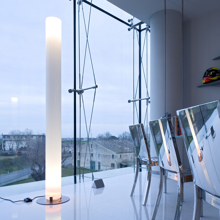 Flos Stylos Floor Lamp 筆形立燈 - 潤舍．生活家居 Luxury Life