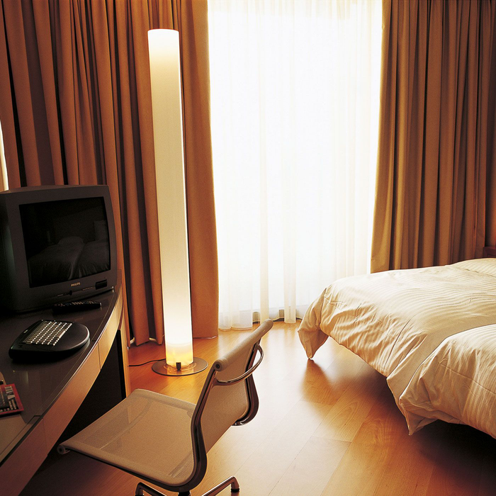 Flos Stylos Floor Lamp 筆形立燈 - 潤舍．生活家居 Luxury Life