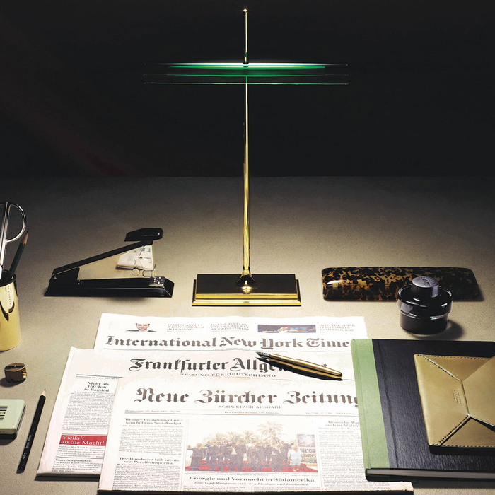 Flos Goldman Table Lamp 黃金時代桌燈 (USB 充電)