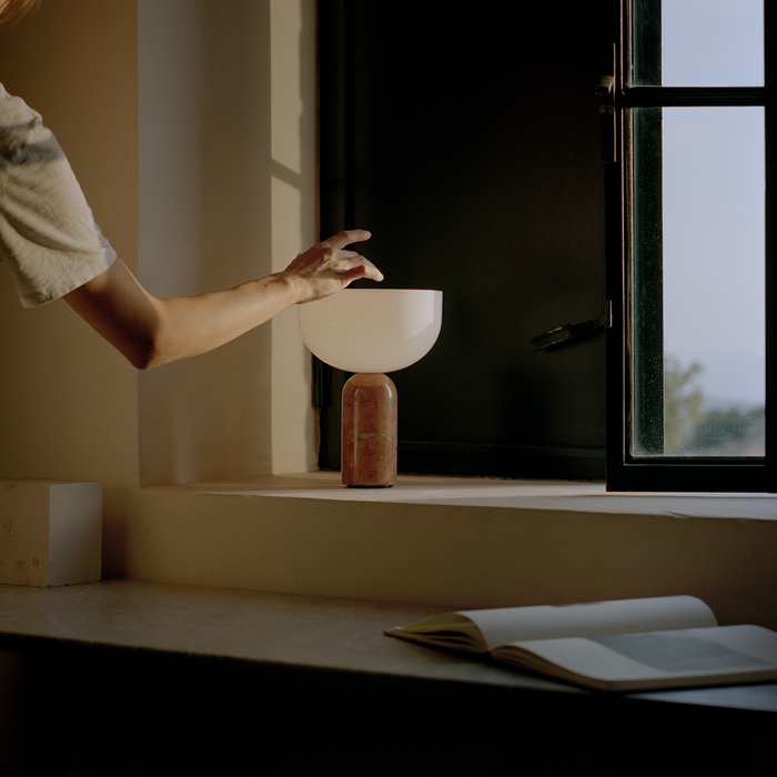 北歐進口燈具｜New Works 無瑕之光充電式桌燈／露營燈 Kizu Portable Table Lamp 北歐丹麥極簡傢具品牌