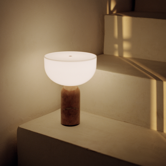 北歐進口燈具｜New Works 無瑕之光充電式桌燈／露營燈 Kizu Portable Table Lamp 北歐丹麥極簡傢具品牌