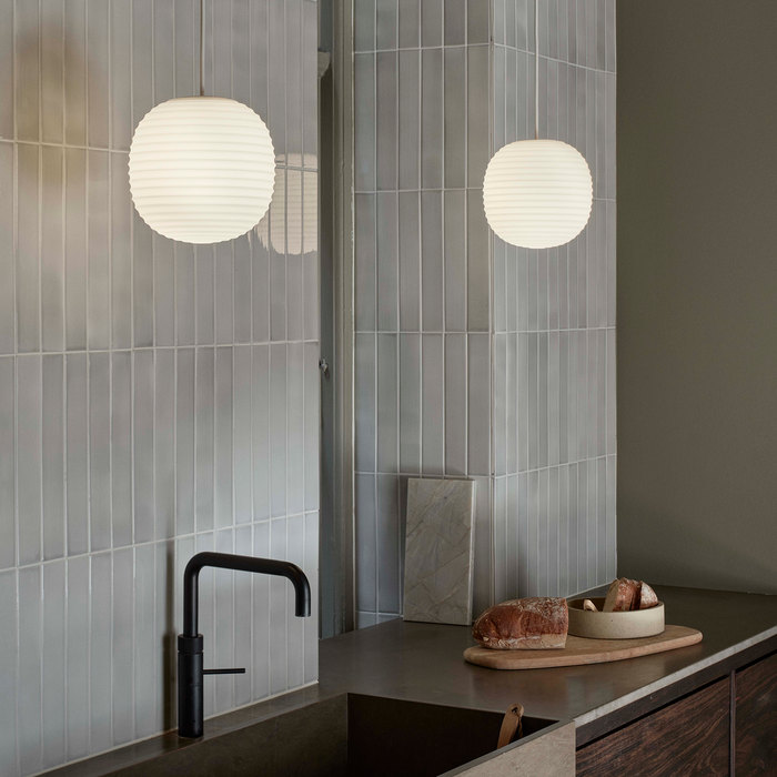 北歐進口燈具｜New Works 白月吊燈 Lantern Pendant 北歐丹麥極簡傢具品牌