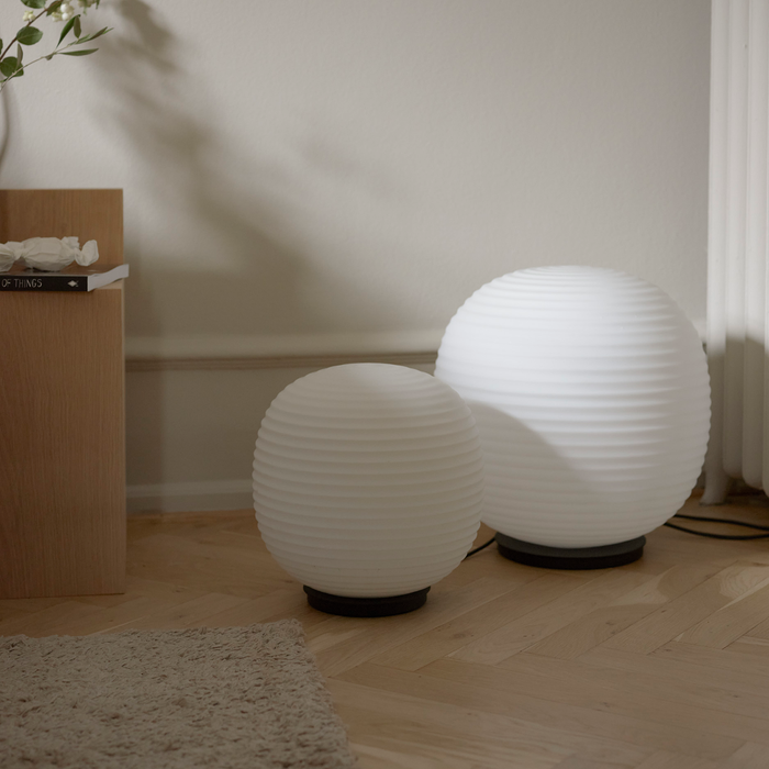 北歐進口燈具｜New Works 白月桌燈 Lantern Globe Table Lamp 北歐丹麥極簡傢具品牌