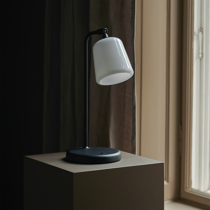 北歐進口燈具｜New Works 瑪提桌燈 (特仕版) Material Table Lamp New Editions 北歐丹麥極簡傢具品牌