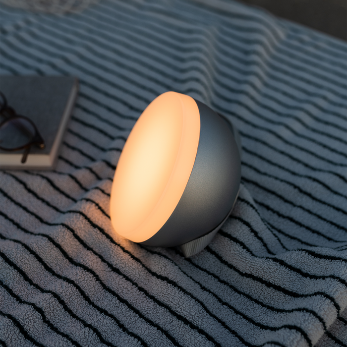 北歐進口燈具｜New Works 冒險之心充電式桌燈／露營燈 Sphere Adventure Light 北歐丹麥極簡傢具品牌