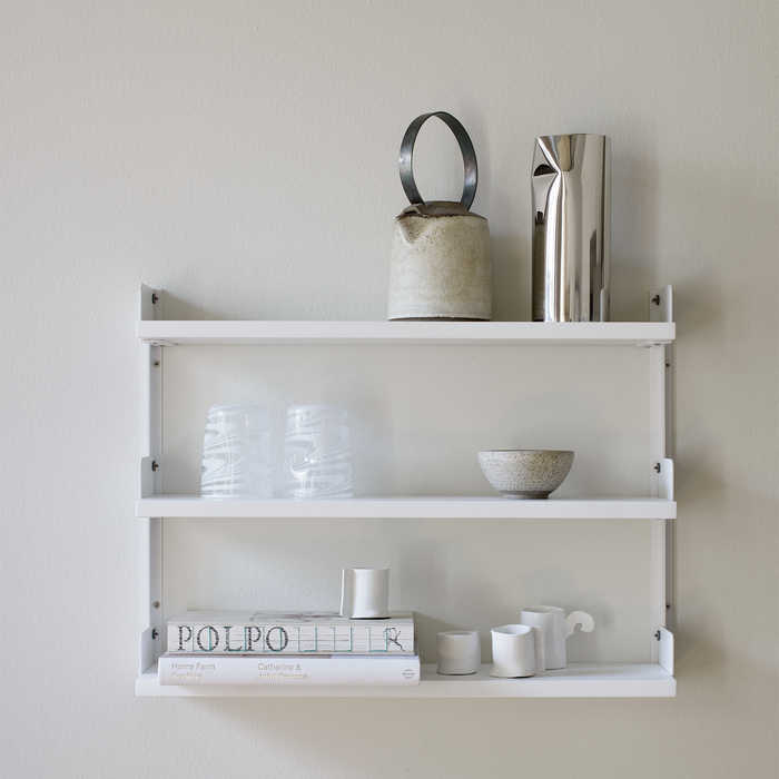 北歐收納傢具｜New Works 壁掛式三層窄版壁掛架 / 杯架  Tea Shelf 北歐丹麥極簡傢具品牌