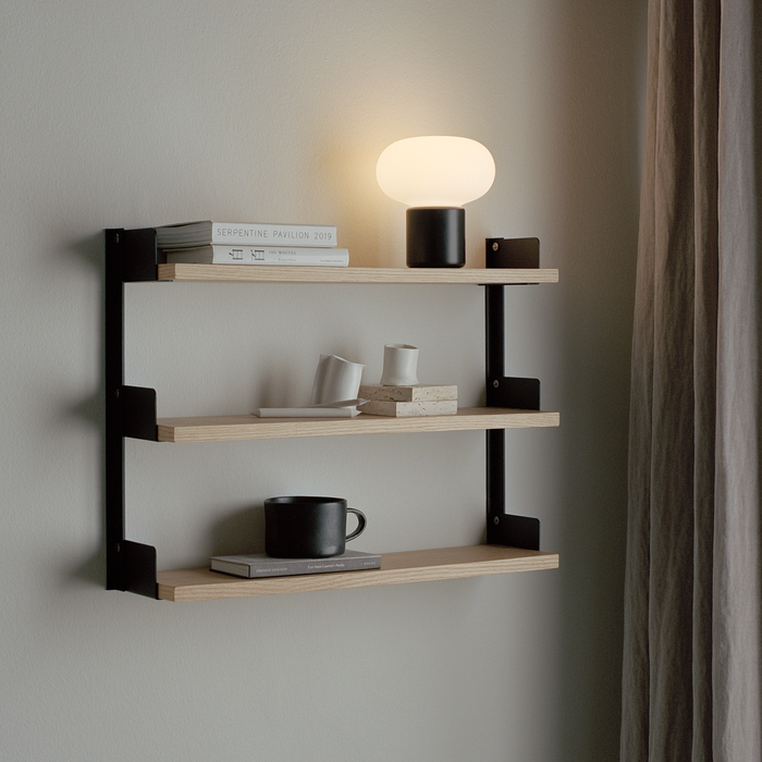 北歐收納傢具｜New Works 壁掛式三層窄版壁掛架 / 杯架  Tea Shelf 北歐丹麥極簡傢具品牌