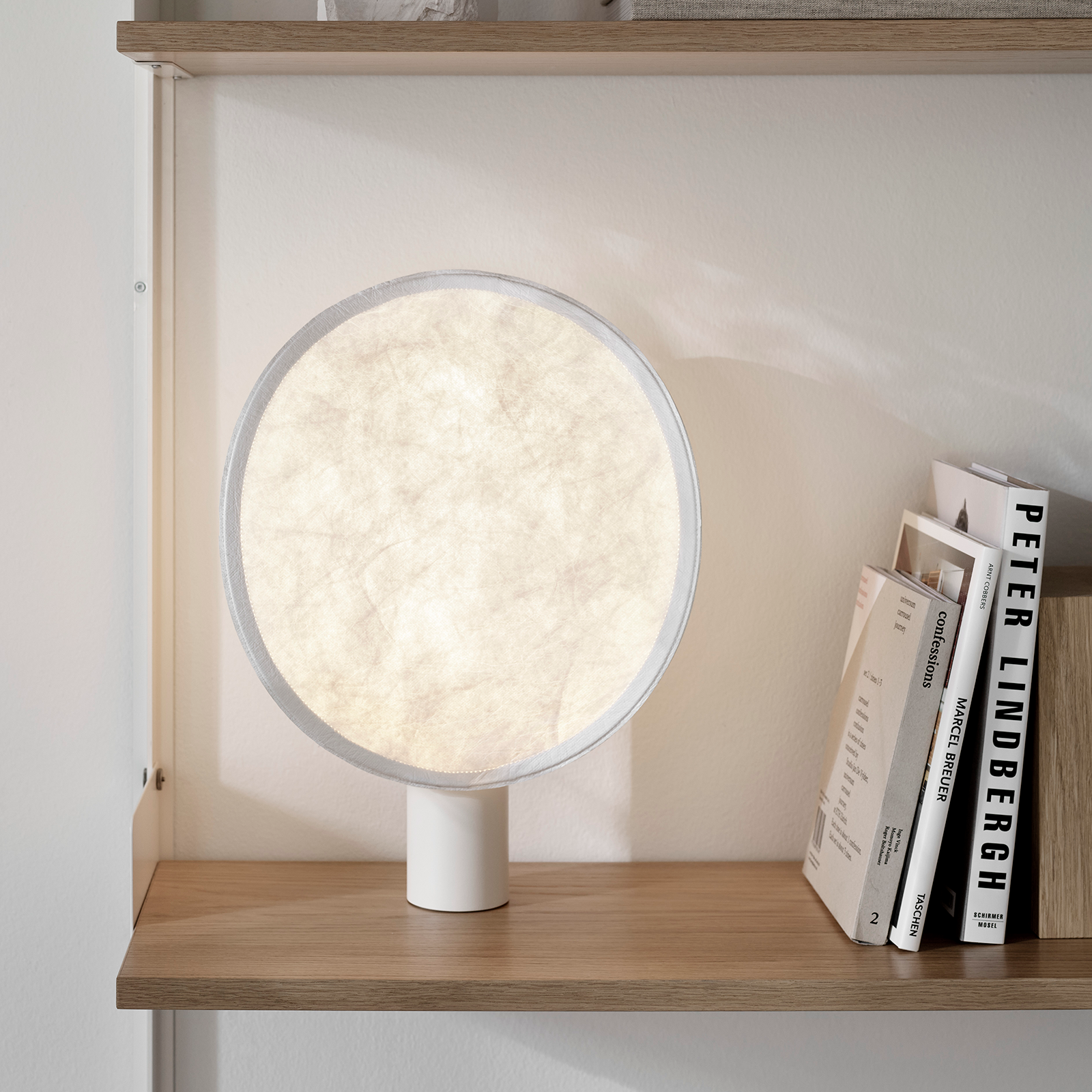 北歐進口燈具｜New Works 坦思漂浮雲朵充電式桌燈／露營燈 Tense Portable Table Lamp 北歐丹麥極簡傢具品牌