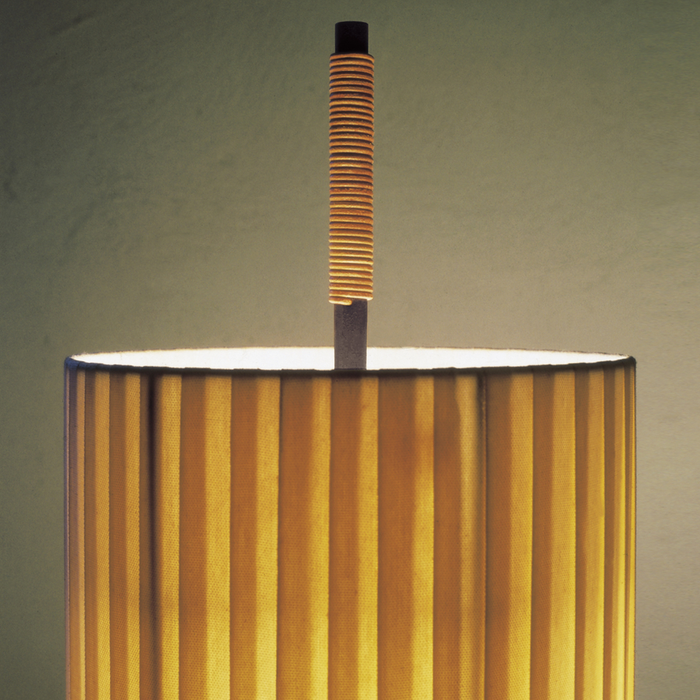 進口立燈 - 西班牙 Santa & Cole 朵莉卡系列 摺紡造型 線條 立燈 Dorica Floor Lamp，進口燈具品牌