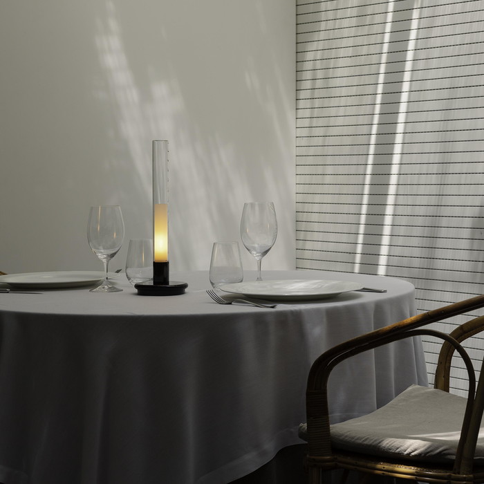 進口桌燈 — 西班牙 Santa Cole 燭光系列 油燈造型 無線充電式桌燈 Sylvestrina Table Lamp，進口燈具品牌