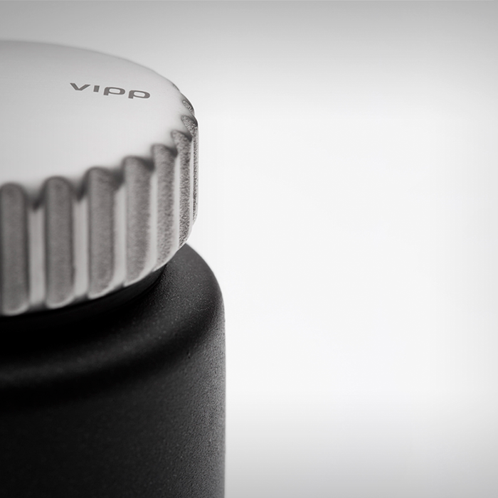 研磨罐 / 調味罐｜Vipp Kitchen 263 鹽與胡椒研磨罐組 Salt & Pepper Set 