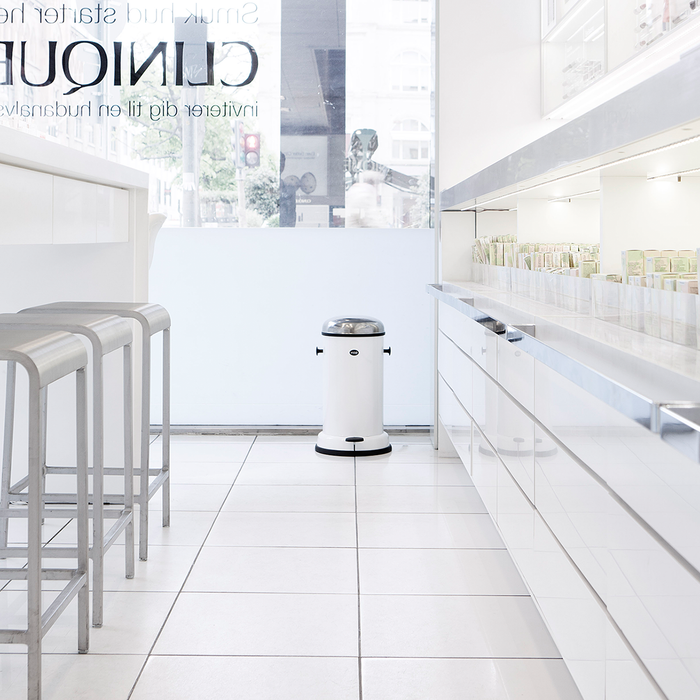 北歐垃圾桶｜Vipp 廚房垃圾桶 (14L) Kitchen Bin 15