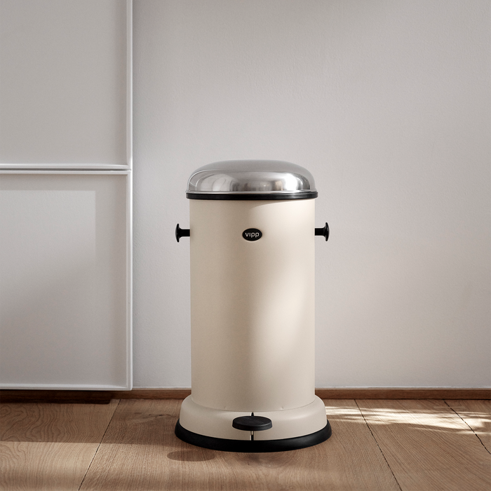 北歐垃圾桶｜Vipp 廚房垃圾桶 (14L) Kitchen Bin 15