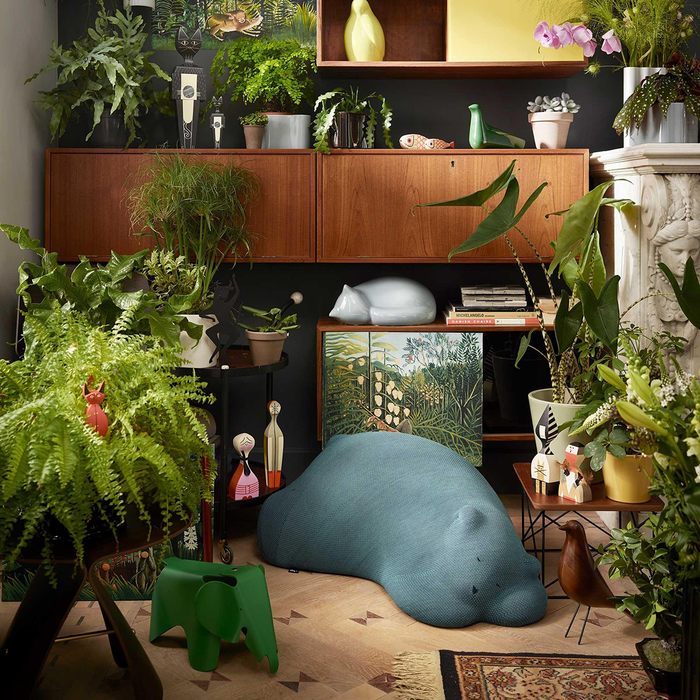 靠枕推薦｜Vitra 可愛睡熊紡織坐枕 Resting Bear