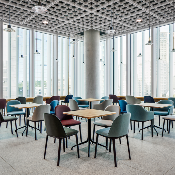 進口餐椅｜Vitra 舒適柔無扶手椅 / 餐椅 Softshell Side Chair