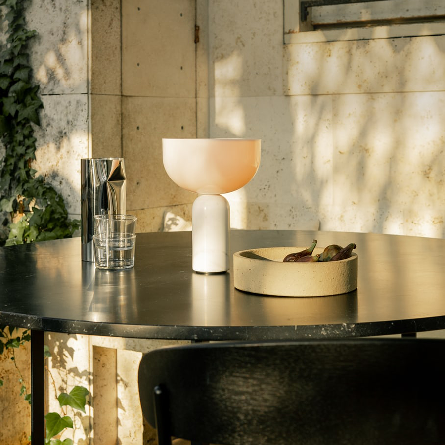 北歐進口燈具｜New Works 無瑕之光充電式桌燈／露營燈 Kizu Portable Table Lamp 北歐丹麥極簡傢具品牌